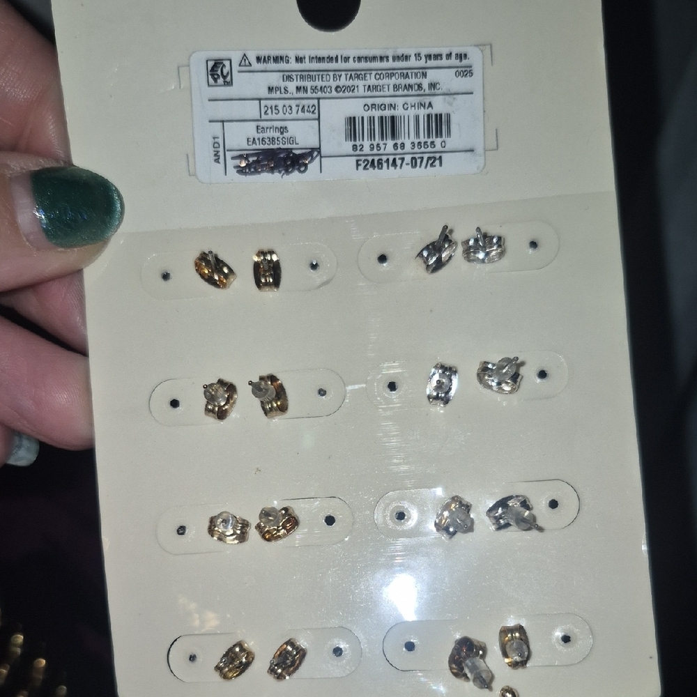 Fashion Earring Bundle 44 Pairs Total Various Brands - Picture 10 of 11